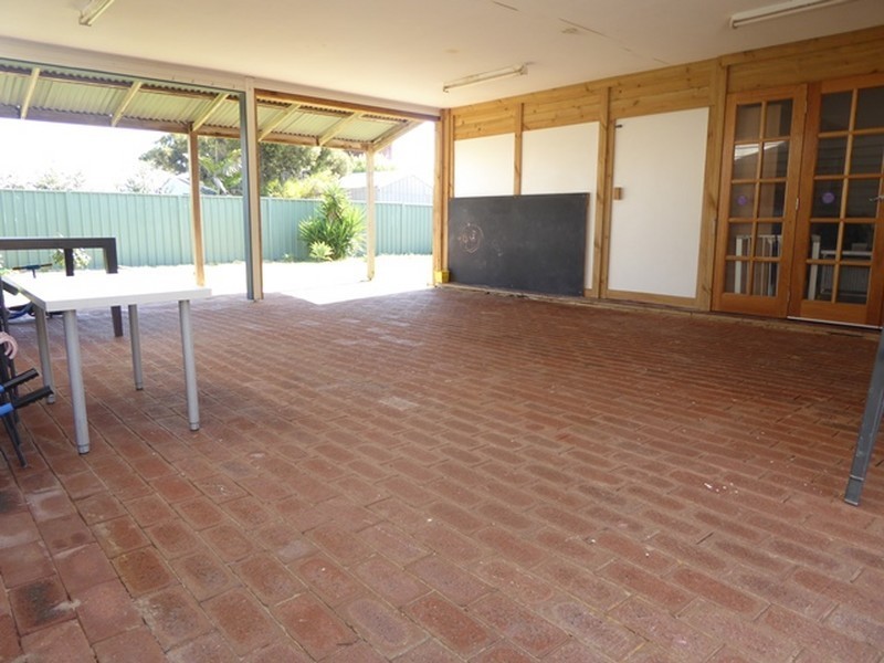 9 Sceptre Court, Two Rocks WA 6037