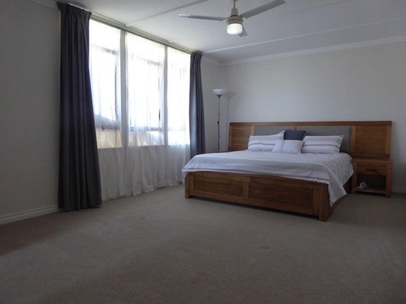 9 Sceptre Court, Two Rocks WA 6037