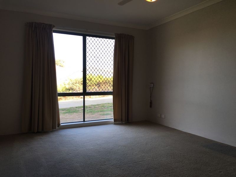 6B Coles Place, Yanchep WA 6035