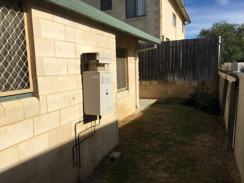 6B Coles Place, Yanchep WA 6035