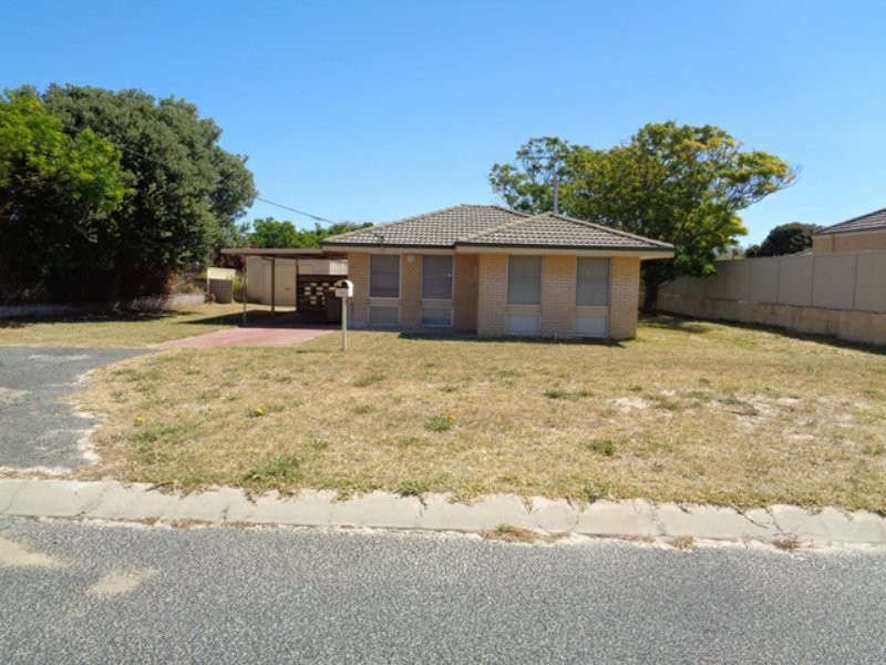 6 Candler Way, Two Rocks WA 6037