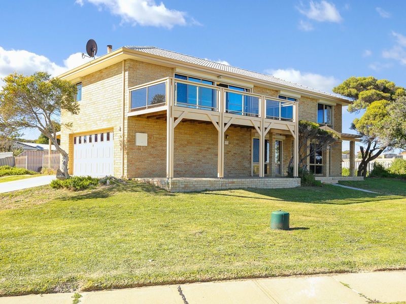 101 Sovereign Drive, Two Rocks WA 6037