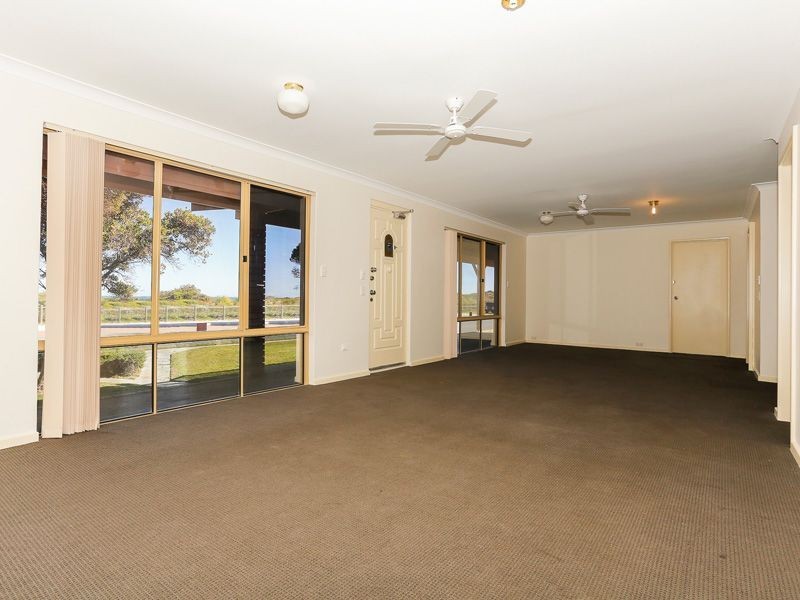 101 Sovereign Drive, Two Rocks WA 6037