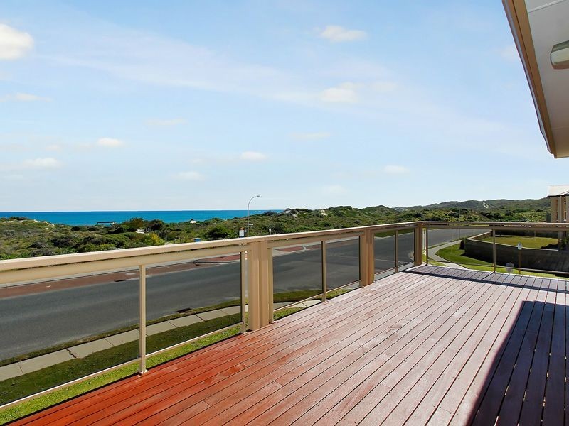 101 Sovereign Drive, Two Rocks WA 6037