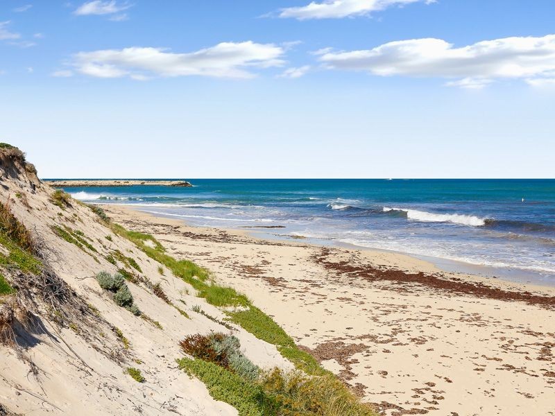 101 Sovereign Drive, Two Rocks WA 6037