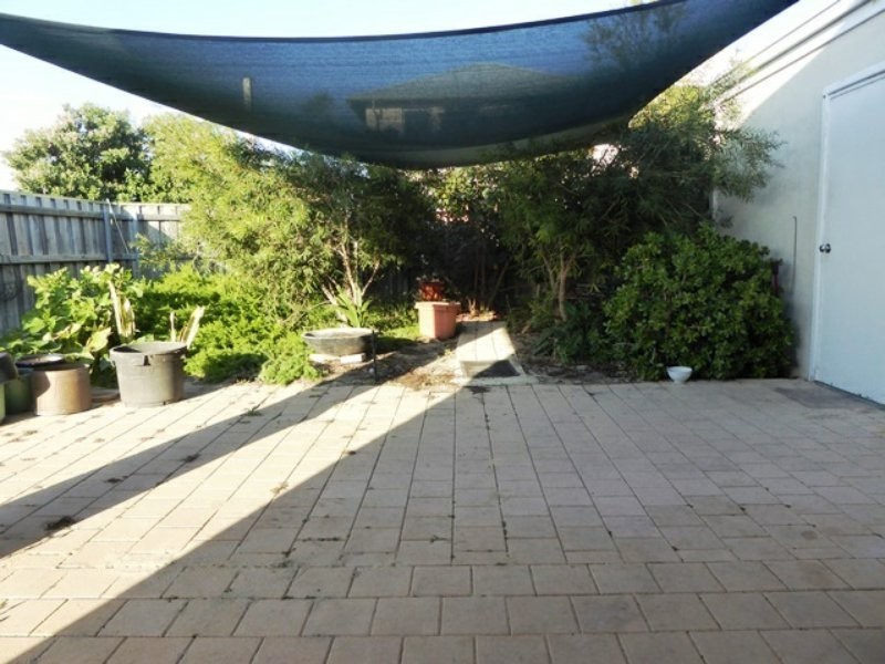 12 Windward Street, Yanchep WA 6035