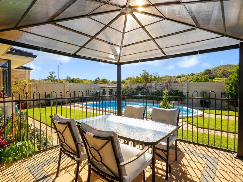 123 Sovereign Drive, Two Rocks WA 6037