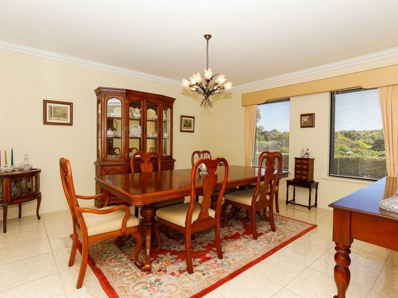 123 Sovereign Drive, Two Rocks WA 6037