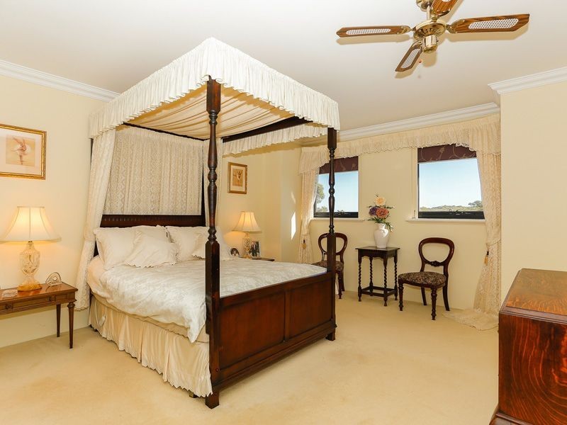 123 Sovereign Drive, Two Rocks WA 6037