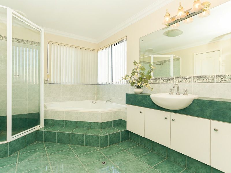 123 Sovereign Drive, Two Rocks WA 6037