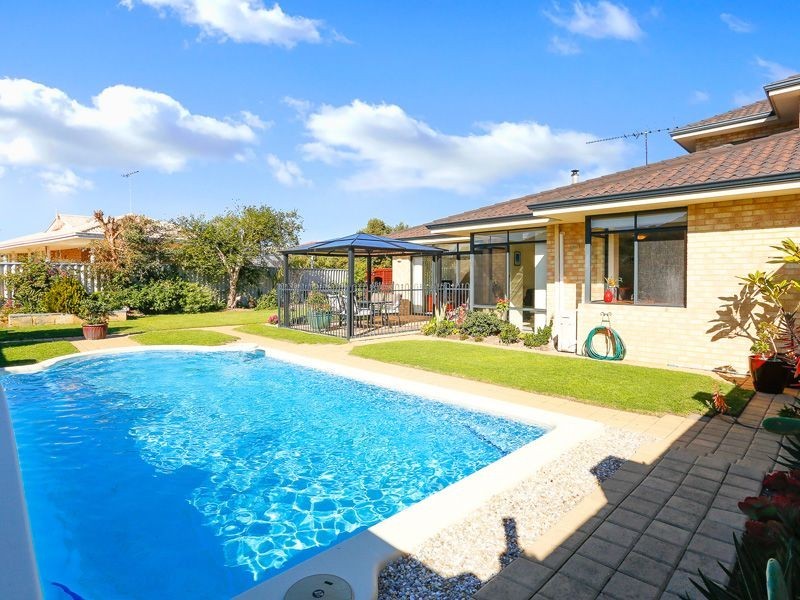 123 Sovereign Drive, Two Rocks WA 6037