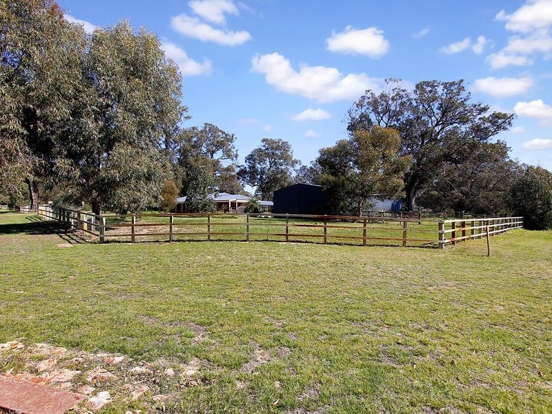 39 Countryside Drive, Two Rocks WA 6037