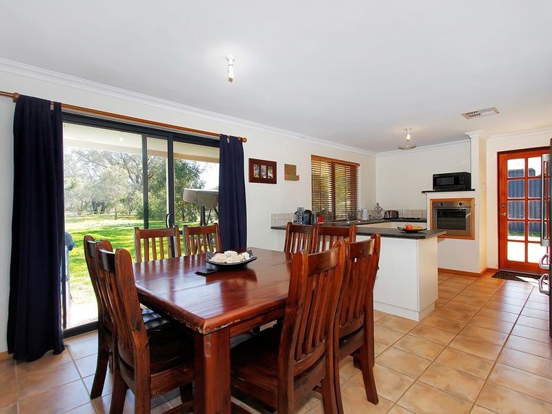 39 Countryside Drive, Two Rocks WA 6037