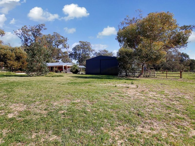 39 Countryside Drive, Two Rocks WA 6037