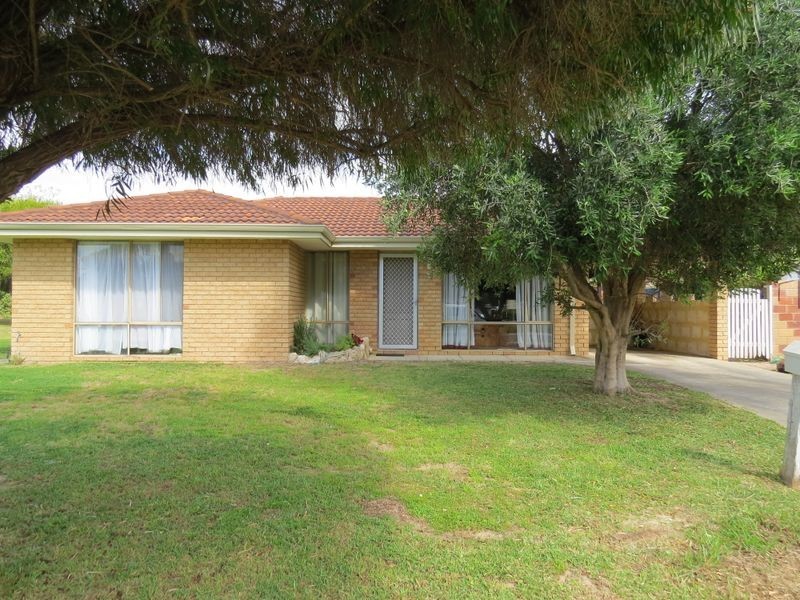 1/90 Cassilda Way, Two Rocks WA 6037