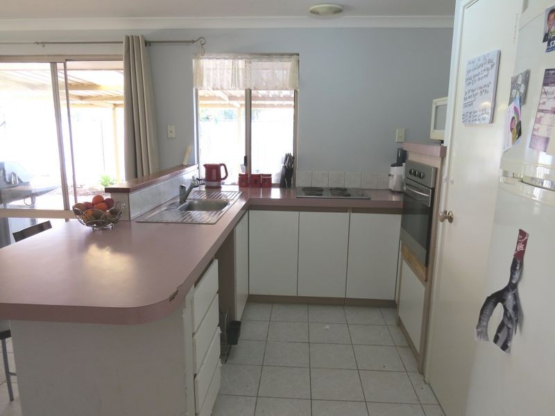 1 Bower Grove, Two Rocks WA 6037