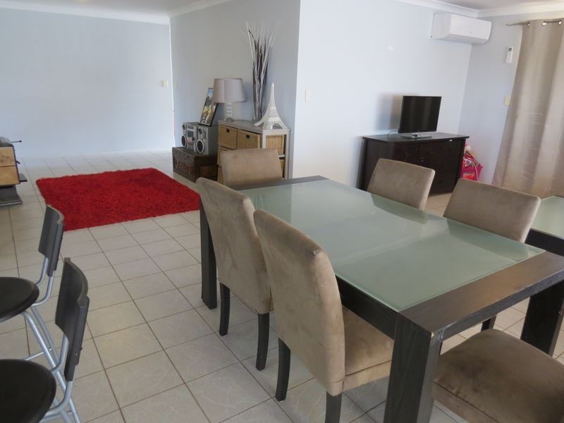 1 Bower Grove, Two Rocks WA 6037