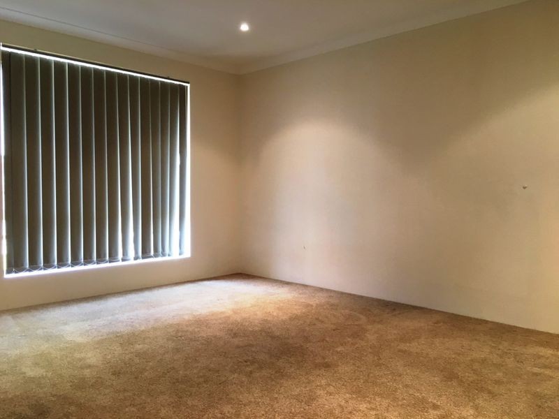 14 Current Street, Yanchep WA 6035