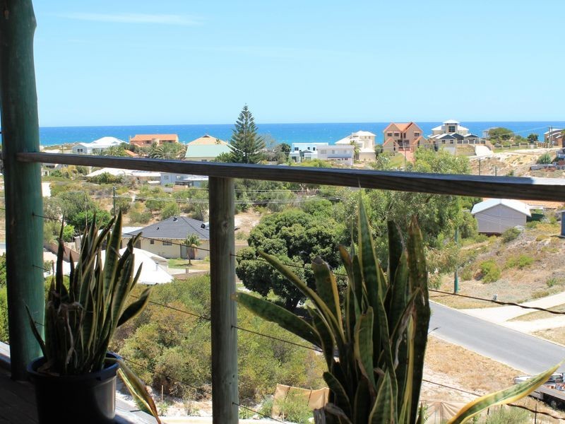 54 Hackney Way, Yanchep WA 6035