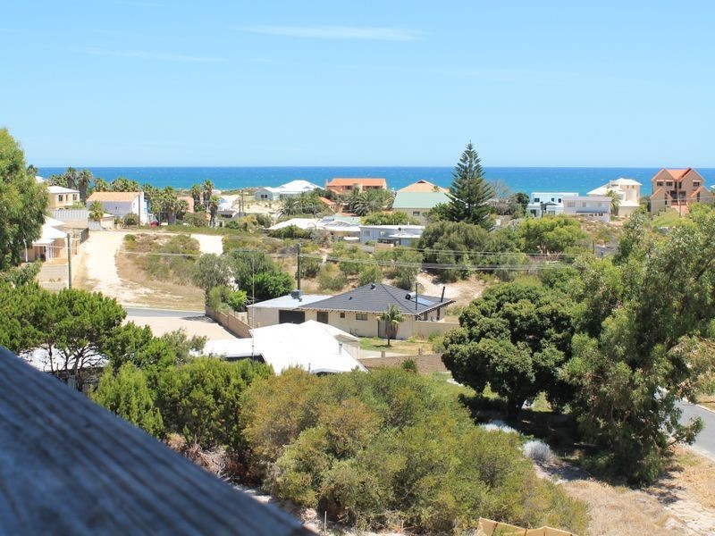 54 Hackney Way, Yanchep WA 6035