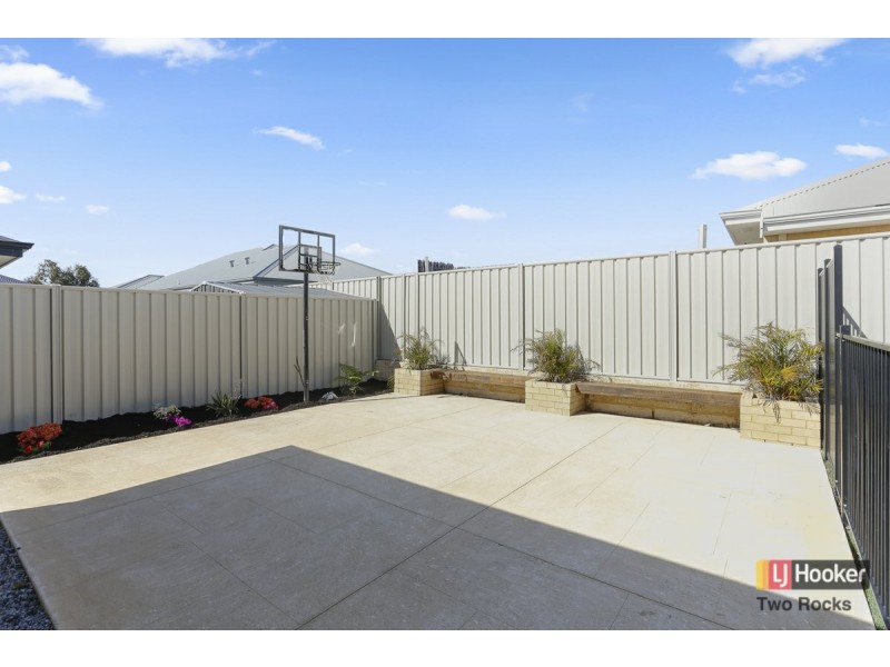 210 Beachside Parade, Yanchep WA 6035