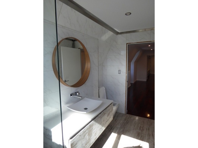 2 Carfax Place, Two Rocks WA 6037