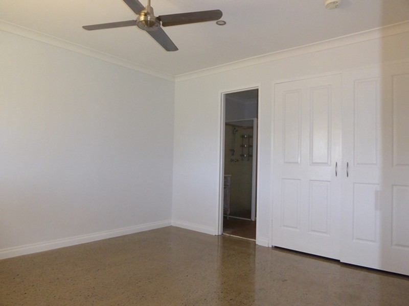 2 Carfax Place, Two Rocks WA 6037