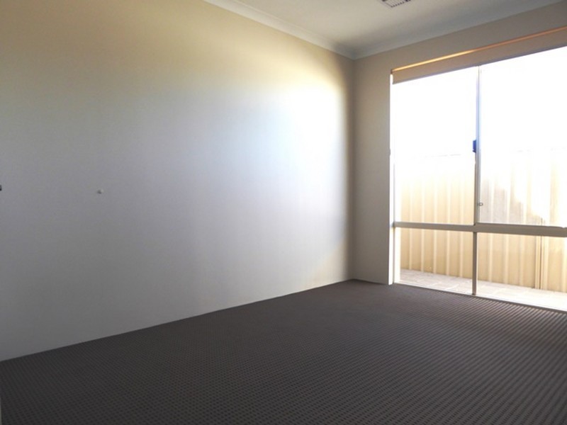 8 Gemfish street, Two Rocks WA 6037