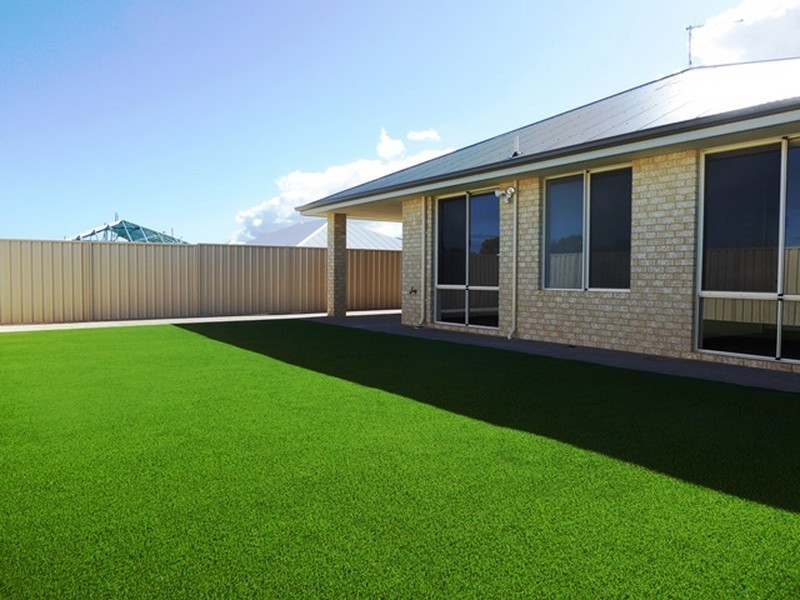 8 Gemfish street, Two Rocks WA 6037