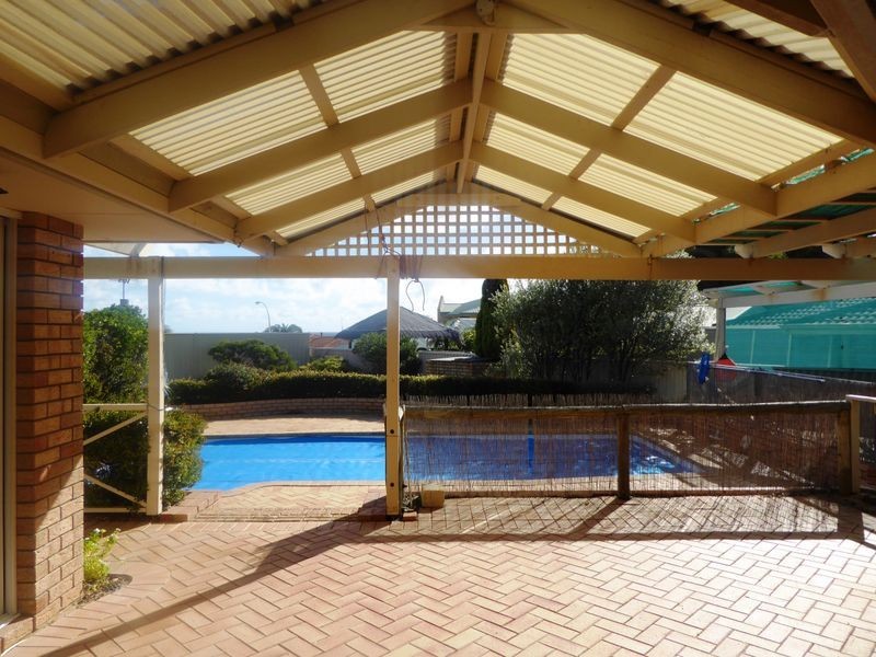 80 Damepattie Drive, Two Rocks WA 6037