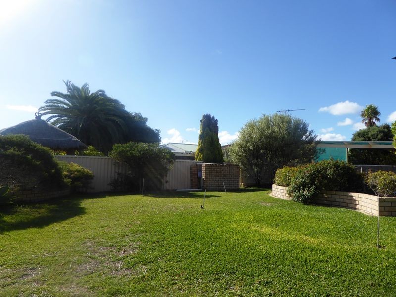80 Damepattie Drive, Two Rocks WA 6037
