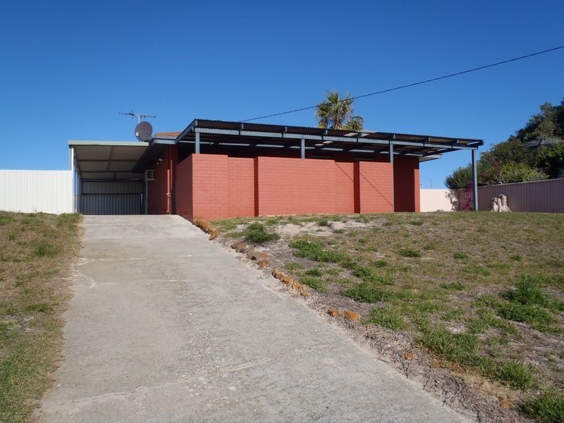 4 Springhill Place, Two Rocks WA 6037