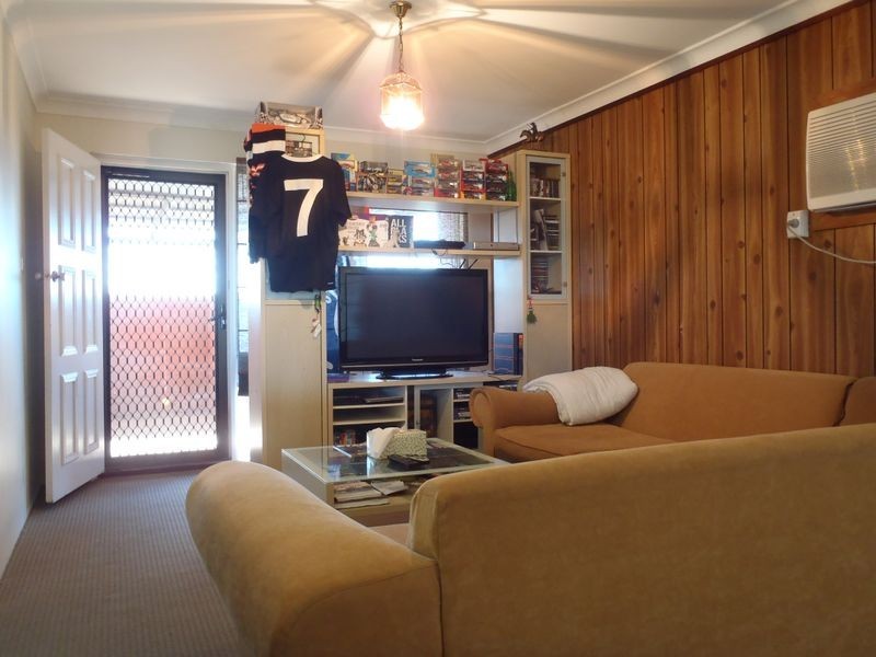 4 Springhill Place, Two Rocks WA 6037