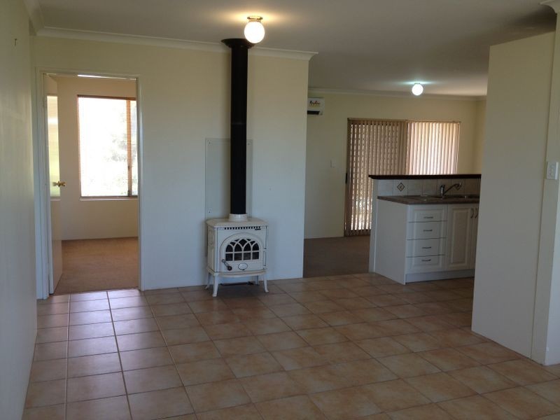 83 Whitfield Drive, Two Rocks WA 6037