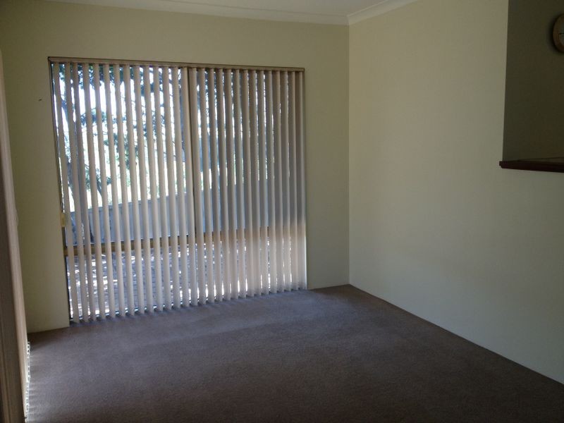 83 Whitfield Drive, Two Rocks WA 6037