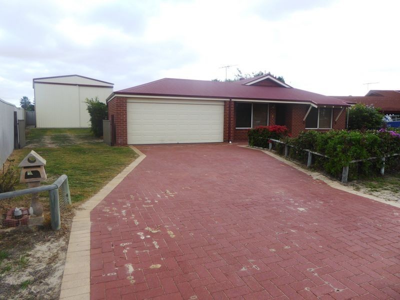 4 Mousehole Crescent, Yanchep WA 6035