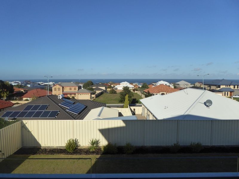 7 Flagtail Outlook, Yanchep WA 6035