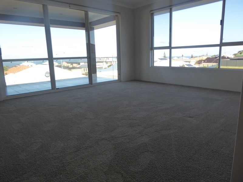 7 Flagtail Outlook, Yanchep WA 6035