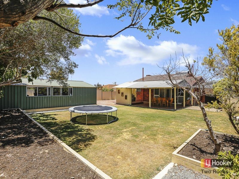 31 Carfax Place, Two Rocks WA 6037