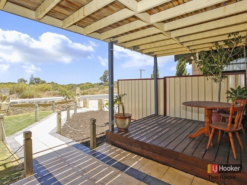31 Carfax Place, Two Rocks WA 6037