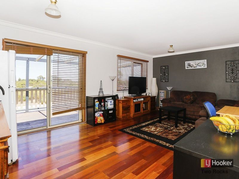 31 Carfax Place, Two Rocks WA 6037