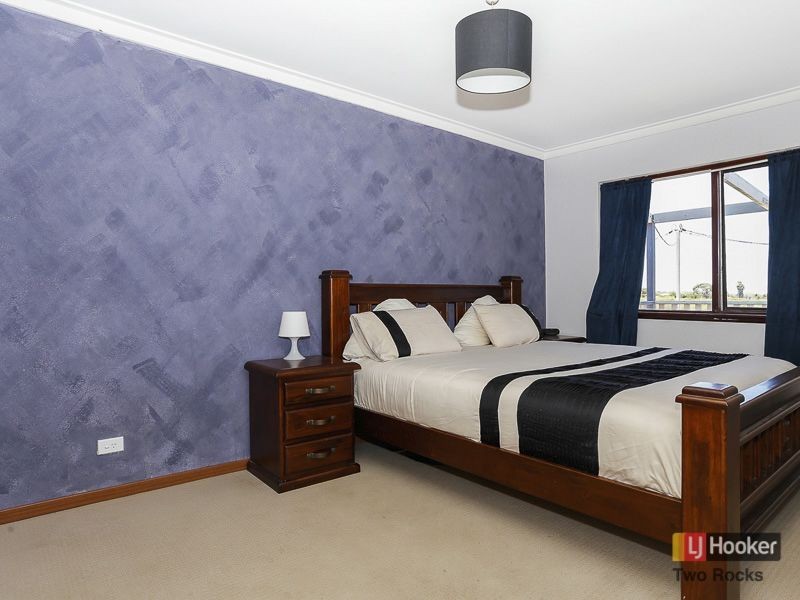 31 Carfax Place, Two Rocks WA 6037