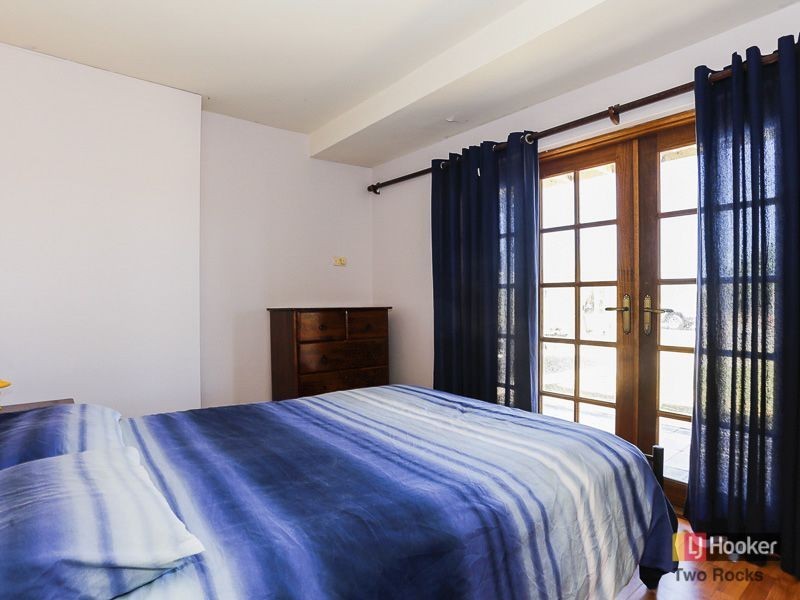 31 Carfax Place, Two Rocks WA 6037