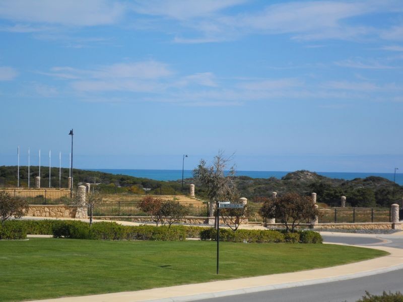 43 Montebello Boulevard, Two Rocks WA 6037