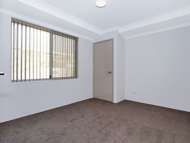 9 Llewellyn Way, Two Rocks WA 6037