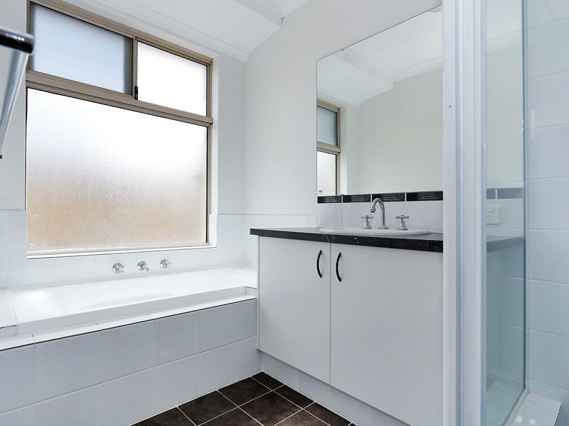 9 Llewellyn Way, Two Rocks WA 6037