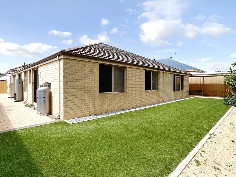 9 Llewellyn Way, Two Rocks WA 6037