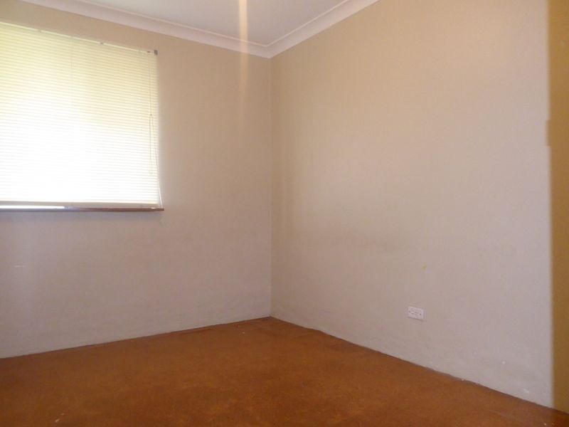 4 Caley Place, Two Rocks WA 6037