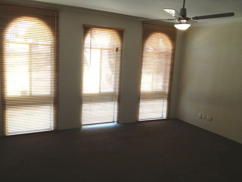 38 Frigate Crescent, Yanchep WA 6035