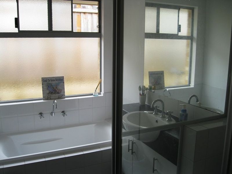 33 Tinsel Street, Yanchep WA 6035